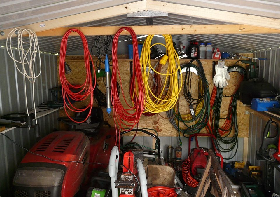 Shed Safety – Things You Shouldn’t Store in Your Shed